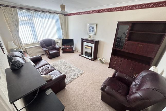 28, Minster Court, Durham photo 2