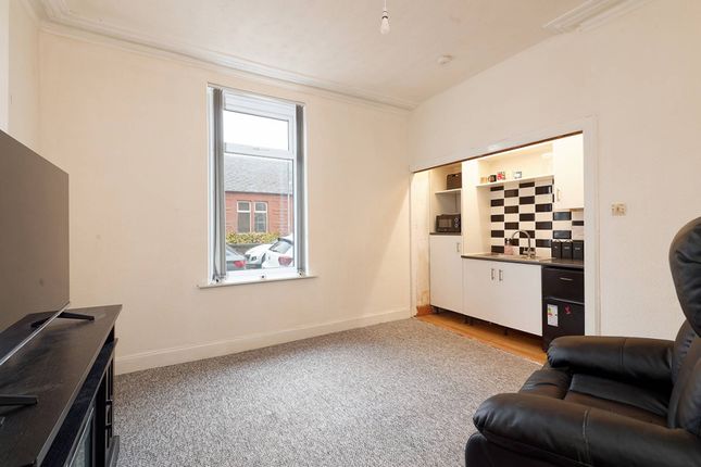 1B, Alderston Avenue, Ayr photo 3