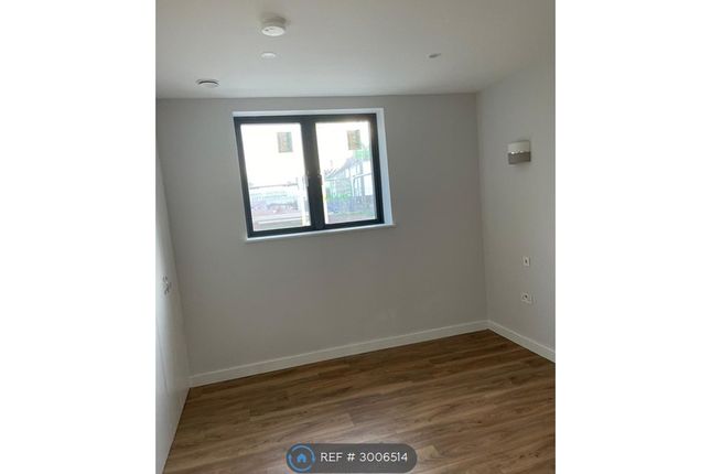 Central Park Avenue, Dagenham photo 3