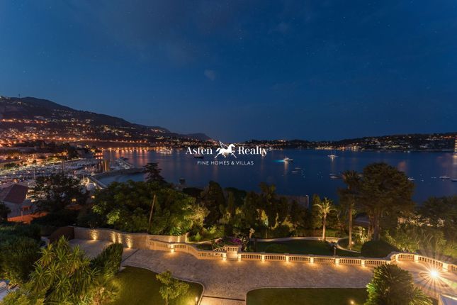 Villa for sale in Villefranche-Sur-Mer, Département Des Alpes-Maritimes, Spain