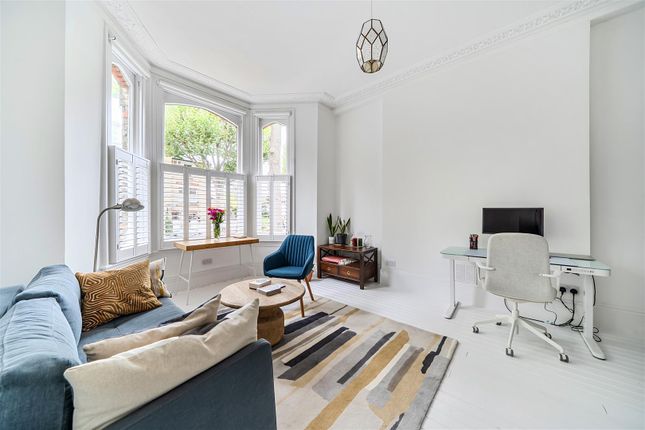 Flat 2, 42, Maple Road, Surbiton photo 2