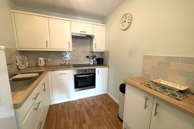 Flat for sale in Francis Court, Worplesdon Road, Guildford