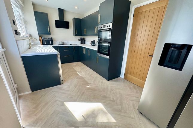 23, Bromley Drive, Holmes Chapel photo 2