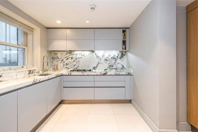 Flat C, 20-21, Lancaster Gate, London photo 3