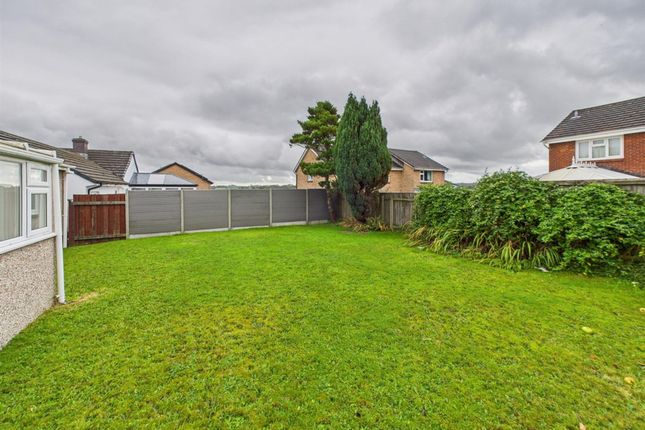 6 Longfellow Close Priory Park, Haverfordwest photo 2