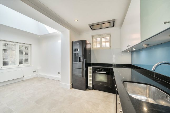 The Coach House, 6, Kidderpore Avenue, London photo 3