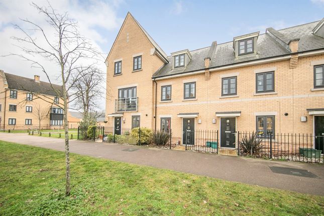 Town house for sale in Roberts Road, Colchester