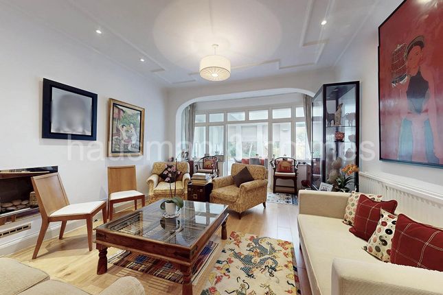 10, Basing Hill, London photo 2