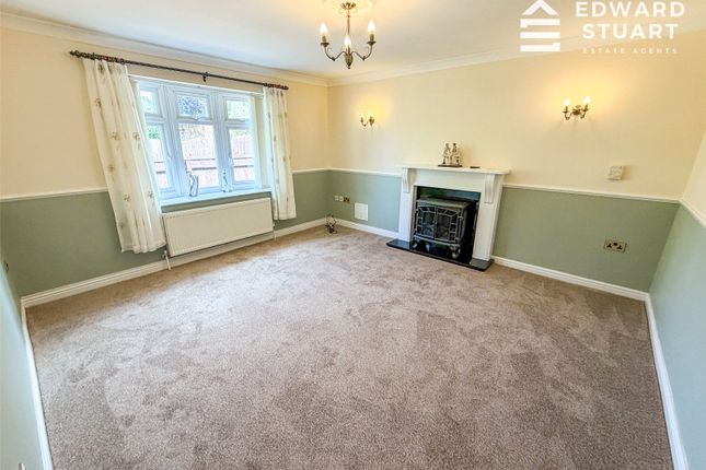 2B,, St. Botolphs Lane, Peterborough photo 3