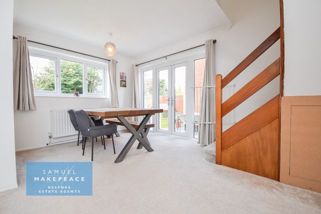 14 Milan Drive, Newcastle photo 4