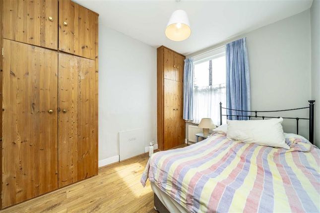20, Coulter Road, London photo 4