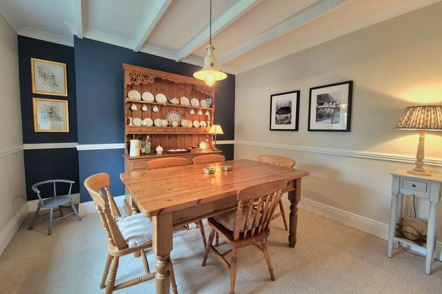 Bunkers Farm House, East Allington photo 3