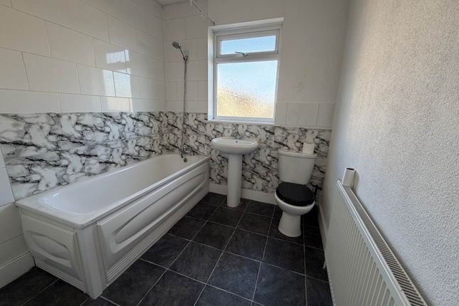 28, Waterloo Road, Southend On Sea photo 5