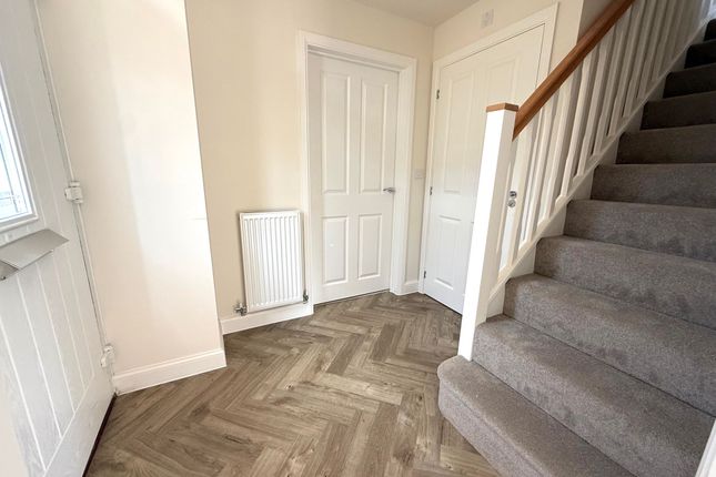 11 Alkanet Way, Ipswich photo 4