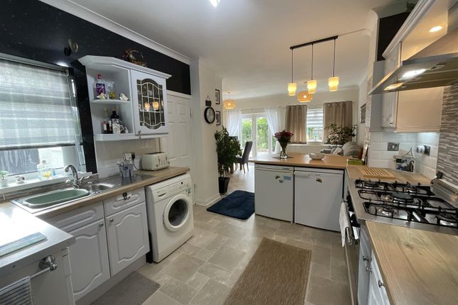19, Heol Aman, Ammanford photo 2
