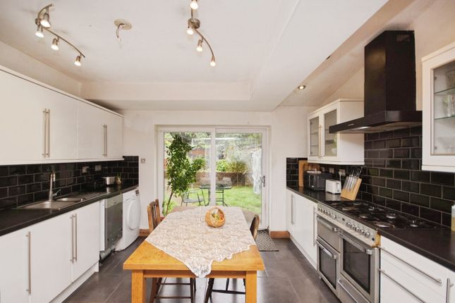 66, Marshfield Road, Somerset photo 3