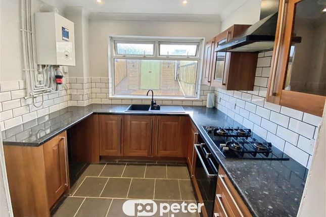 80, ABERDARE photo 2