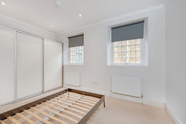 Flat 39, Clerkenwell House, Hilda Road, Southall photo 4