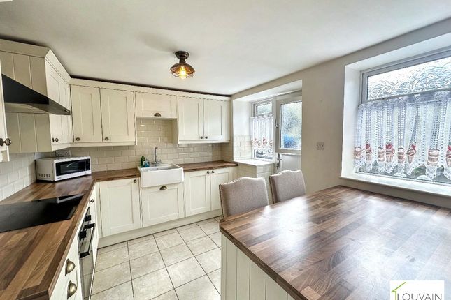 90 Ashvale, Tredegar photo 2