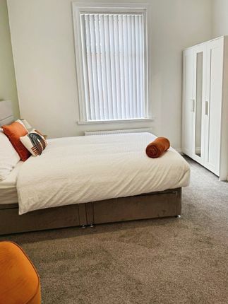 Room 1, 23 Mozart Street, South Shields photo 4