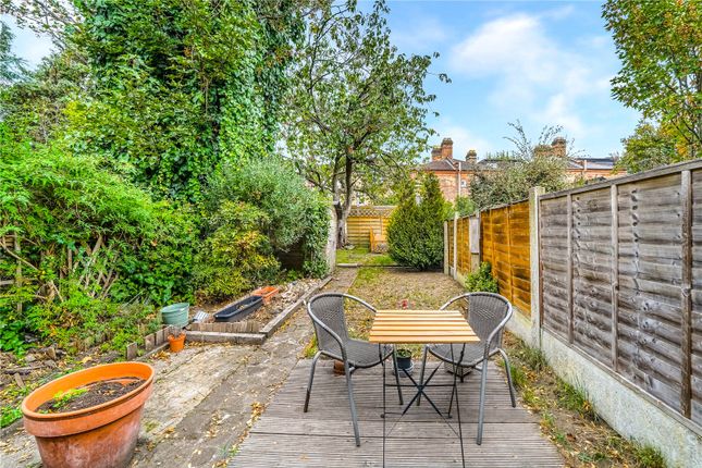 39a, Cornwallis Road, London photo 2