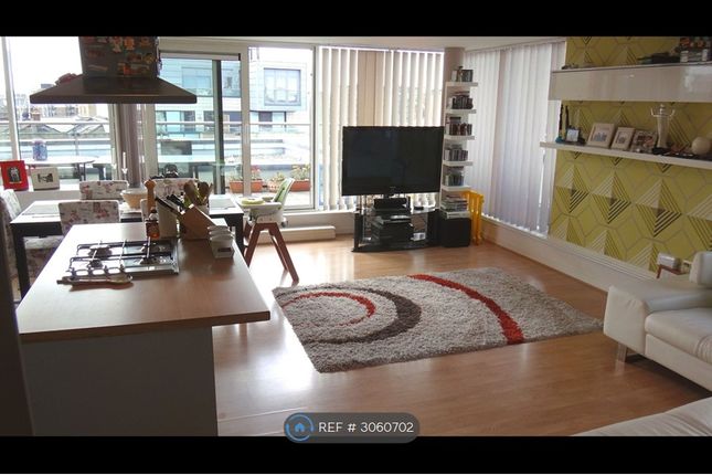 Flat, Tequila Wharf Commercial Road, London photo 4