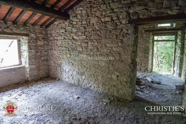 Property for sale in Pieve Santo Stefano, Tuscany, Italy