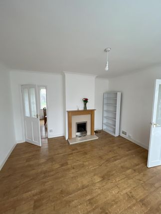 Terraced house to rent in Howden Road, Leicester