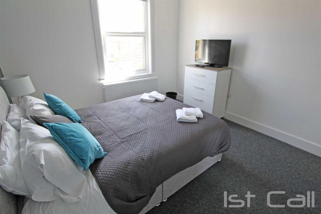 Room 4, 4, Honiton Road, Southend On Sea photo 3