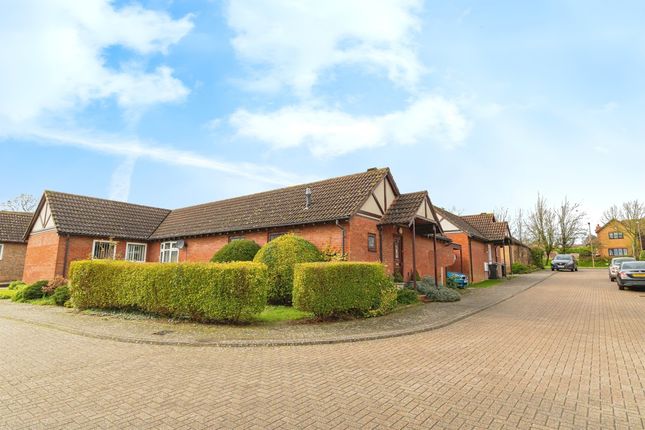 Semi-detached house for sale in Kempton Gardens, Bletchley, Milton Keynes