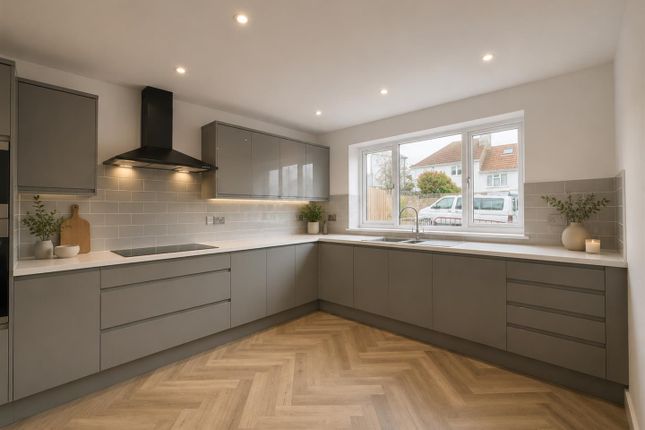 New Build, Westward House, Castor Road, Brixham photo 4