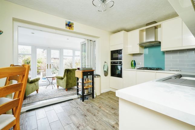 End terrace house for sale in Lucerne Avenue, Bicester