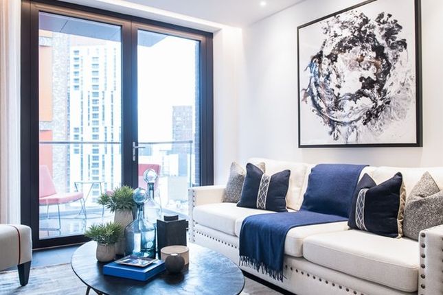 Apartment 42, London photo 3