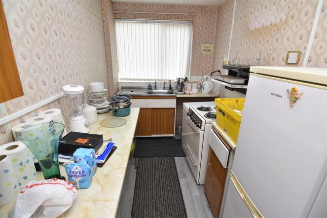20, Oxford Close, Birmingham photo 2