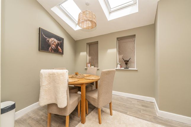 21, Coalpit Lane, Rugeley photo 3