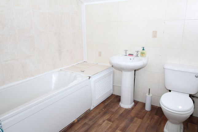 Terraced house to rent in Balmoral Road, Gillingham, Kent