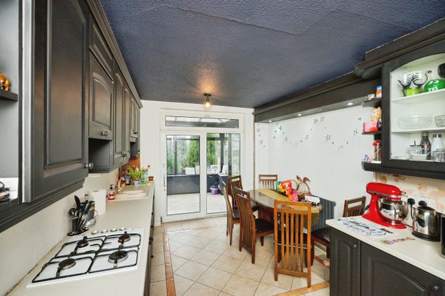 43, Bryn Avenue, Colwyn Bay photo 4