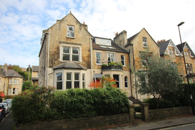 Duplex to rent in Prior Park Road, Bath