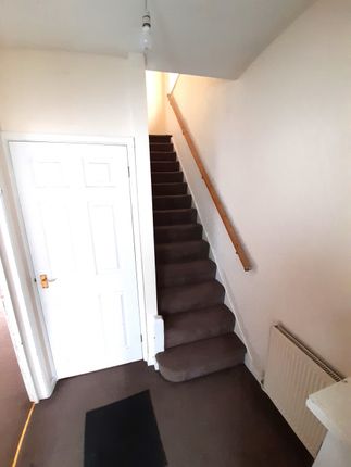 3, Stuart Crescent, Hayes photo 3