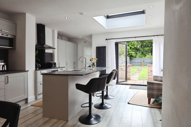 17, Lullington Road, Overseal photo 4