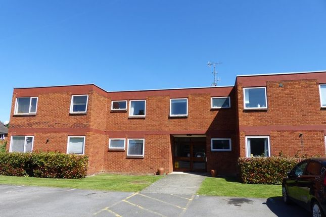 Flat for sale in The Willows, Willows Road, Bourne End