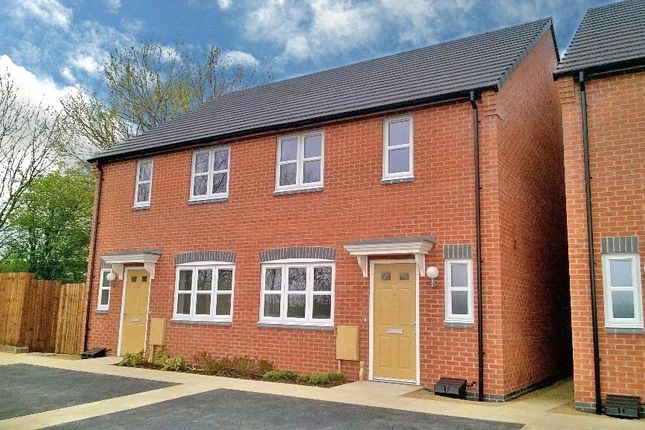 2 bed town house for sale in Taylor Drive, Sileby, Loughborough, Leicestershire
