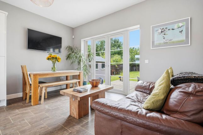 1, Hazel Walk, Irvine photo 4