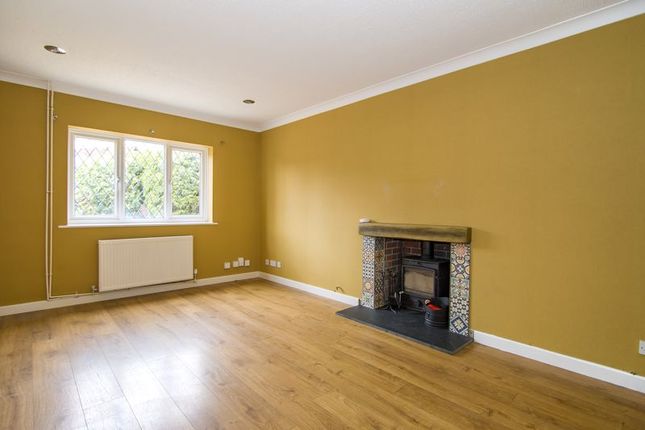 10, Meadowside, Penarth photo 2