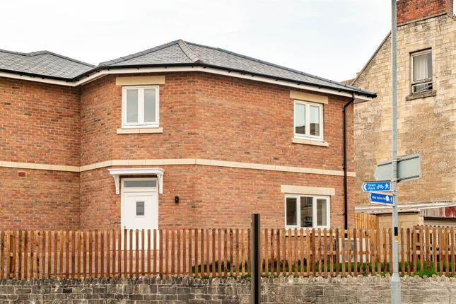 Plot 16, Courtfield Gardens, Polebarn Road, Trowbridge photo 2