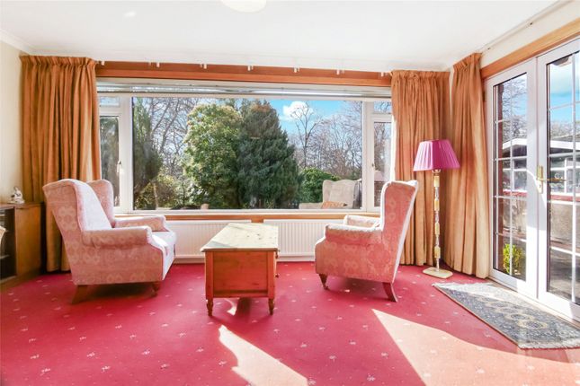 11A, Tofthill Avenue, Glasgow photo 3