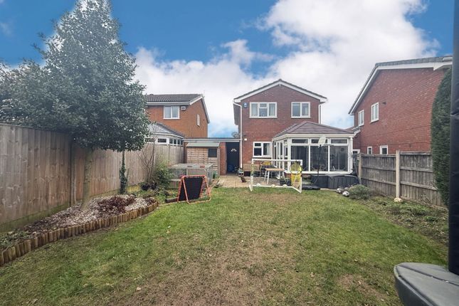 4, Bramber Way, Stourbridge photo 2