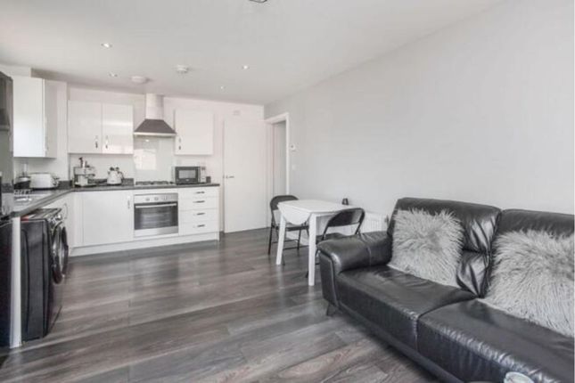 5 Babylon Heights, Stones Avenue, Dartford photo 3