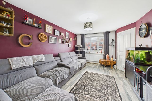 27 Grayling Way, Workington photo 3