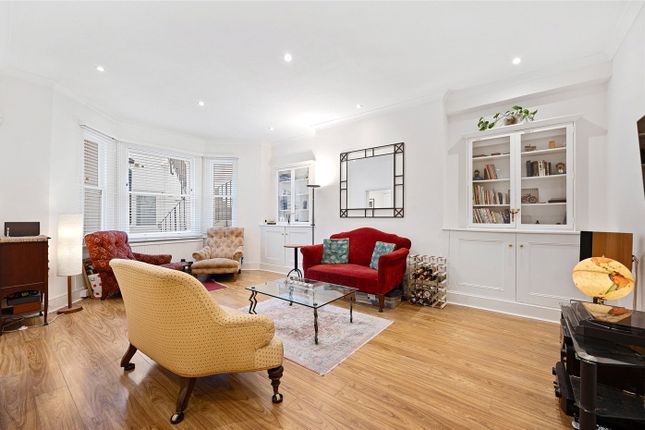Flat for sale in Sinclair Gardens, Brook Green, London